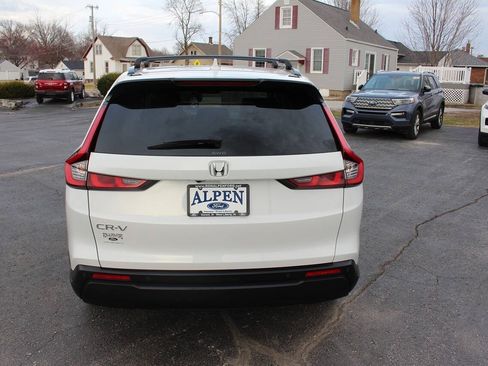 Used 2023 Honda CR-V EX-L image 5