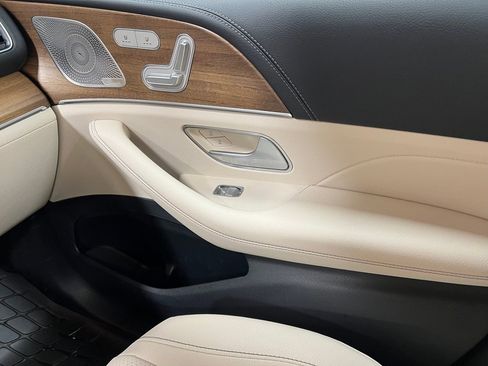 Used 2023 Mercedes-Benz GLE 350 4MATIC image 27