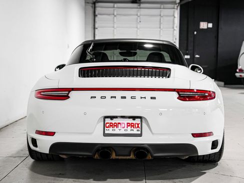 Used 2017 Porsche 911 Targa 4 AWD/4WD image 5