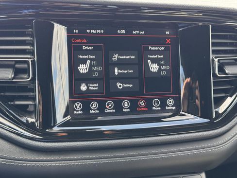 Used 2022 Dodge Durango GT RWD image 13