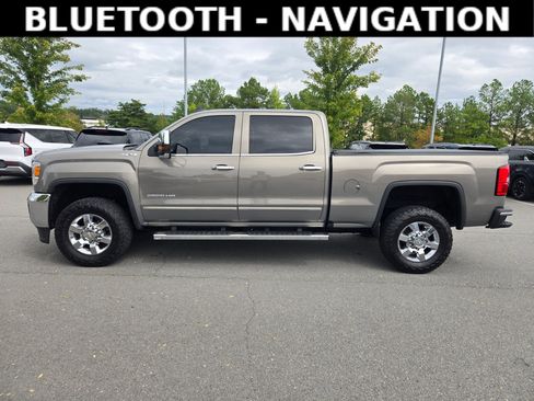 Used 2017 GMC Sierra 2500 SLT image 4