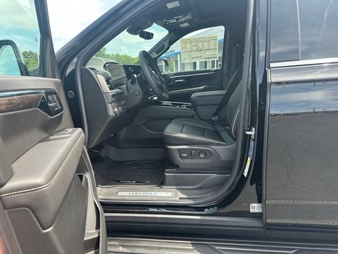 New 2026 Chevrolet Tahoe Premier AWD/4WD image 7