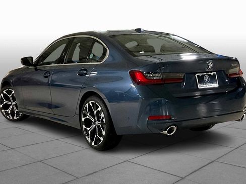 Used 2025 BMW 330i Sedan w/ Premium Package image 12