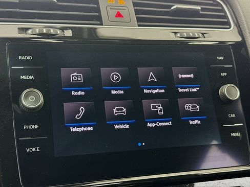 Used 2019 Volkswagen Golf R 4-Door AWD/4WD image 16