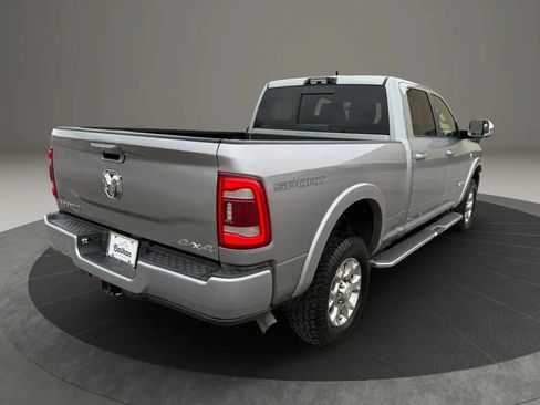 Used 2022 RAM 2500 Laramie AWD/4WD image 8