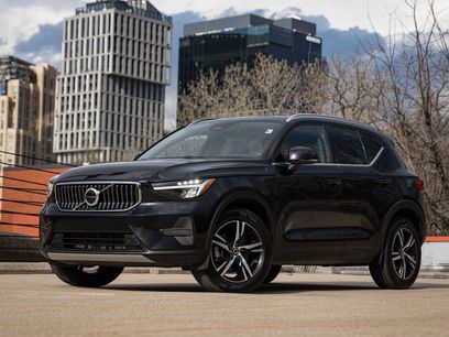 Certified 2025 Volvo XC40 B5 Core