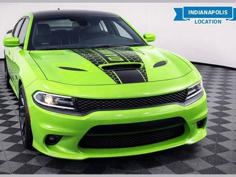 Used 2019 Dodge Charger Scat Pack w/ Daytona Edition Group RWD image 1