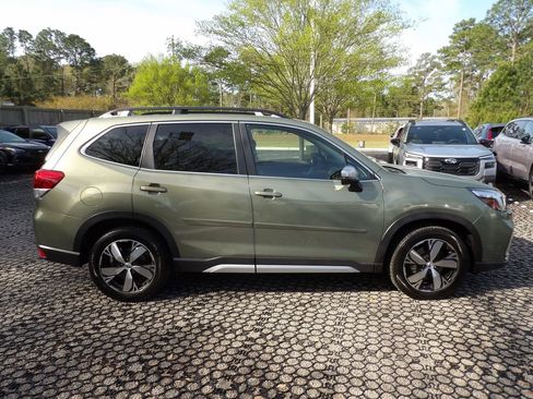 Used 2021 Subaru Forester Touring AWD/4WD image 4