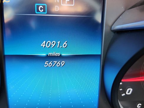 Certified 2022 Mercedes-Benz GLC 300 GLC 300 image 22