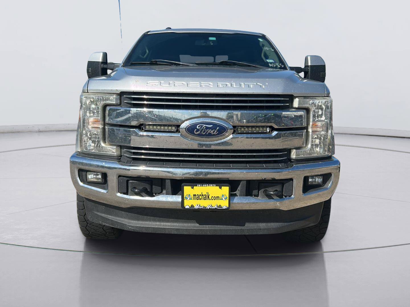 Used 2017 Ford F250 Lariat w/ Lariat Value Package AWD/4WD image 2