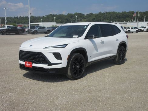 New 2026 Buick Enclave Sport Touring image 8