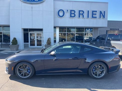 New 2025 Ford Mustang Dark Horse image 2