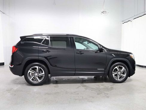 Used 2021 GMC Terrain SLT w/ Infotainment Package II AWD/4WD image 10