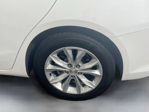 Used 2025 Chevrolet Malibu LT FWD image 24