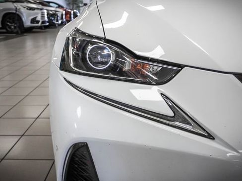 Used 2019 Lexus IS 300 F Sport w/ F Sport Package RWD image 28