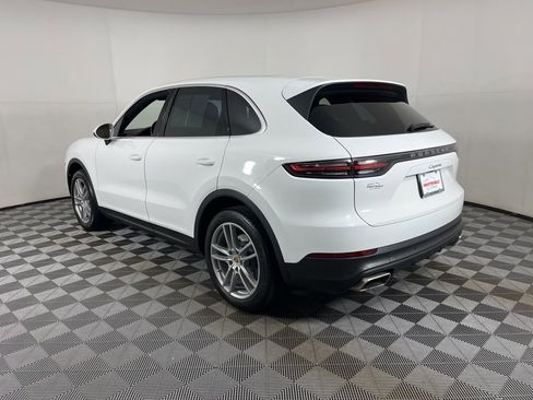 Used 2019 Porsche Cayenne Base image 14