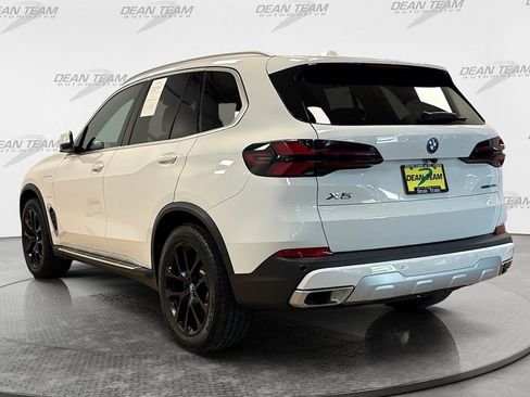 Used 2025 BMW X5 xDrive50e AWD/4WD image 6