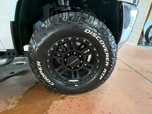 Used 2021 RAM 2500 Big Horn AWD/4WD image 10