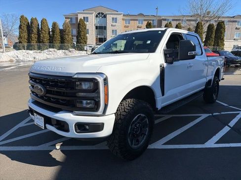 Used 2023 Ford F250 XLT w/ Black Appearance Package image 3