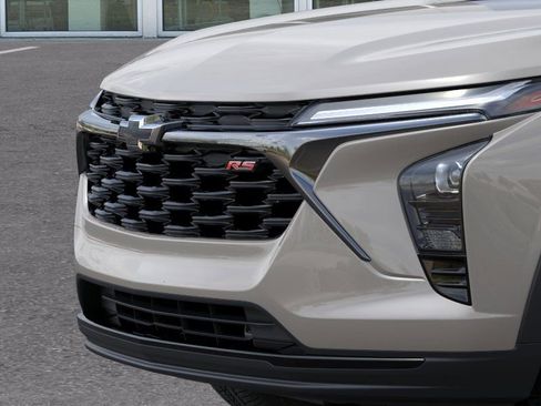 New 2026 Chevrolet Trax RS w/ Sunroof Package FWD image 16