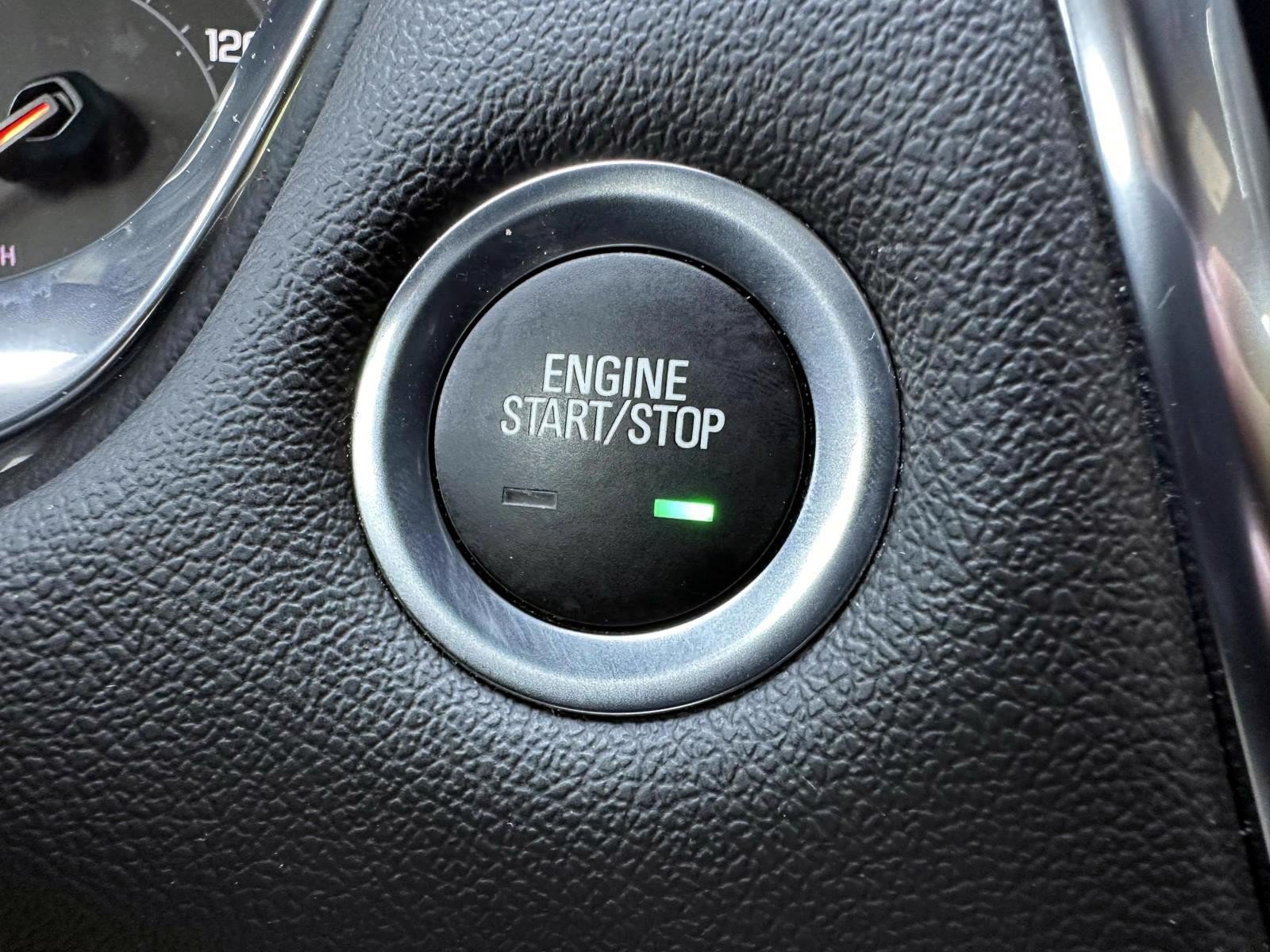 Used 2023 Chevrolet Traverse RS AWD/4WD image 20