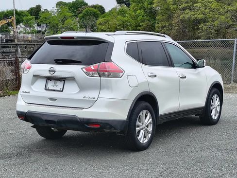 Used 2016 Nissan Rogue SV AWD/4WD image 7