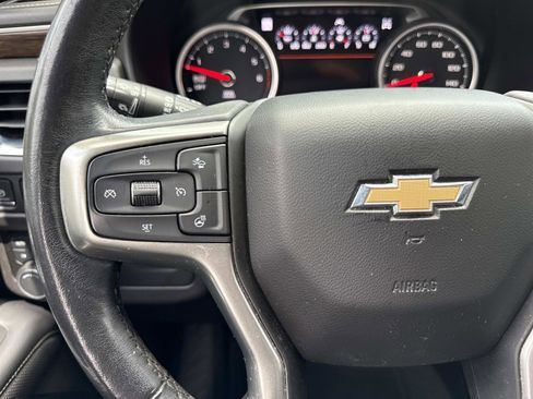 Used 2021 Chevrolet Tahoe Premier AWD/4WD image 16
