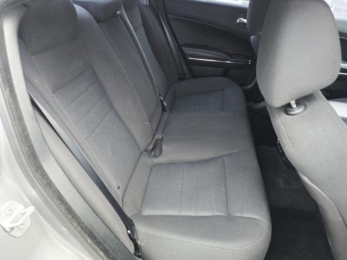 Used 2014 Dodge Charger SE image 25