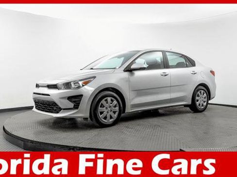 Used 2022 Kia Rio S image 1