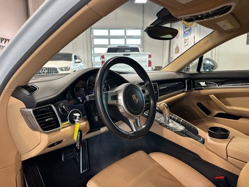 Used 2016 Porsche Panamera 4 AWD/4WD image 11