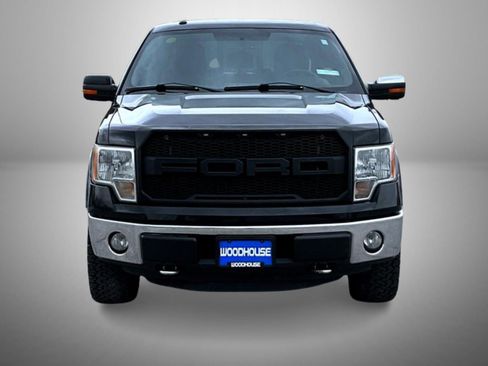 Used 2012 Ford F150 Lariat w/ Lariat Chrome Pkg image 2