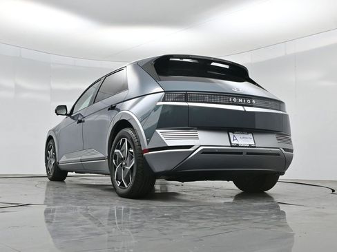 Used 2024 Hyundai Ioniq 5 Limited image 50