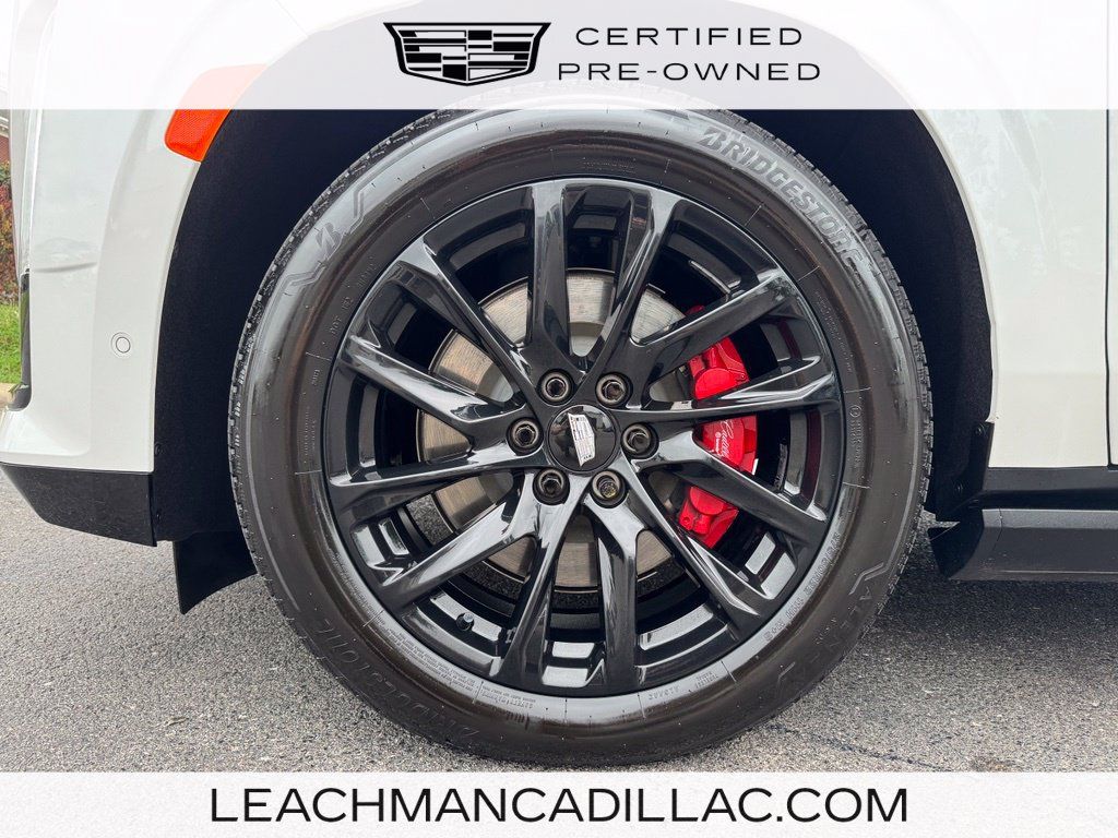 Certified 2023 Cadillac Escalade Sport Platinum w/ LPO, ONYX Package AWD/4WD image 8