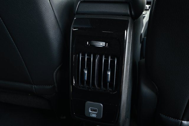 New 2026 Jeep Compass Latitude AWD/4WD image 28