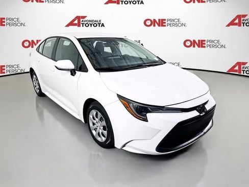 Certified 2024 Toyota Corolla LE image 1
