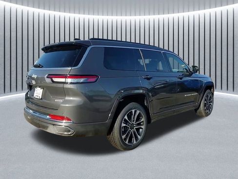 New 2025 Jeep Grand Cherokee L Overland w/ Rear Seat Video Group I AWD/4WD image 3