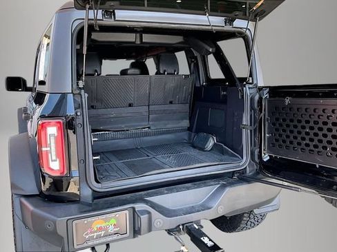 Used 2023 Ford Bronco Wildtrak AWD/4WD image 30