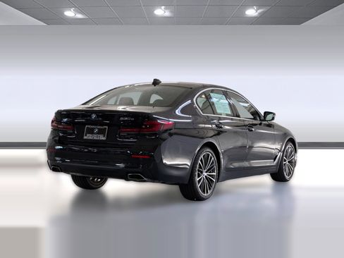 Certified 2023 BMW 530e image 9