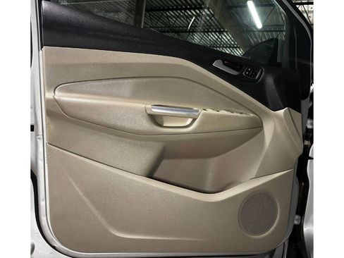 Used 2013 Ford Escape SEL image 18