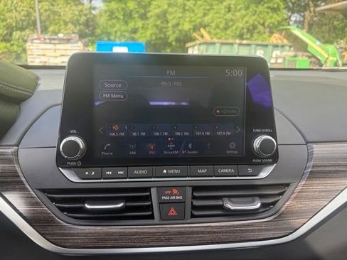 Used 2019 Nissan Altima 2.5 SL AWD/4WD image 9