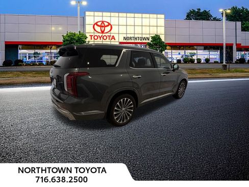Used 2023 Hyundai Palisade Calligraphy AWD/4WD image 12