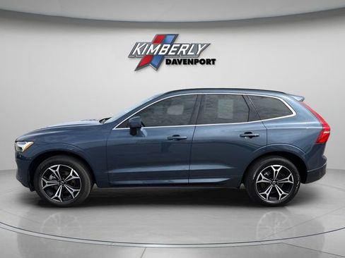 Used 2022 Volvo XC60 B5 Momentum AWD/4WD image 2