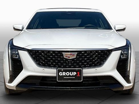 Used 2025 Cadillac CT5 Premium Luxury RWD image 5