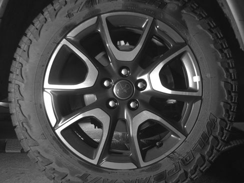 Used 2025 Jeep Compass Trailhawk image 15