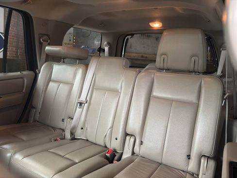 Used 2012 Ford Expedition Limited image 12