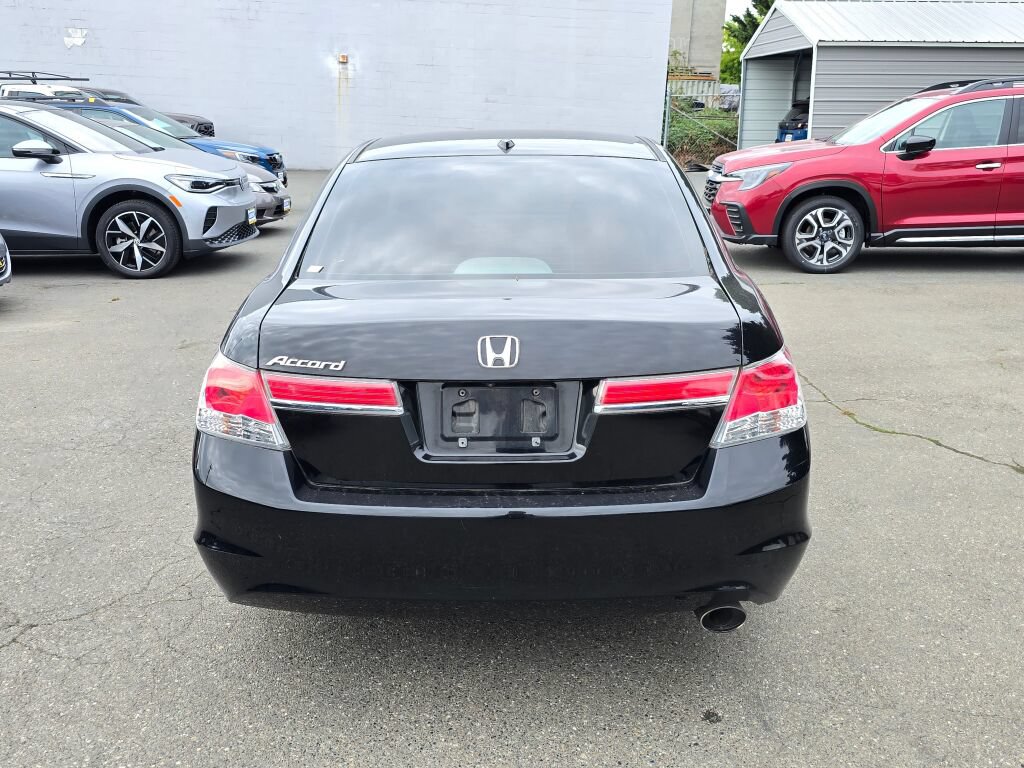 Used 2011 Honda Accord EX-L image 6