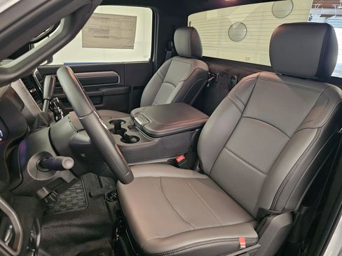 New 2026 RAM 5500 Tradesman AWD/4WD image 12