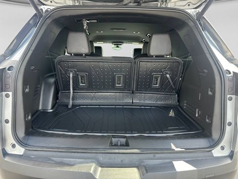 Used 2023 Chevrolet Traverse RS w/ LPO, Floor Liner Package AWD/4WD image 44