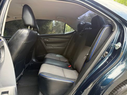 Used 2019 Toyota Corolla SE w/ Carpet Mat Package (TMS) FWD image 16