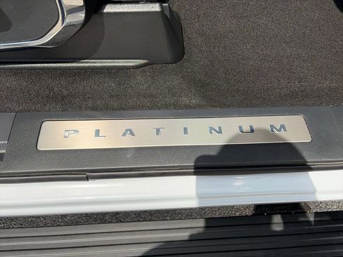 Used 2025 Ford F150 Platinum AWD/4WD image 15